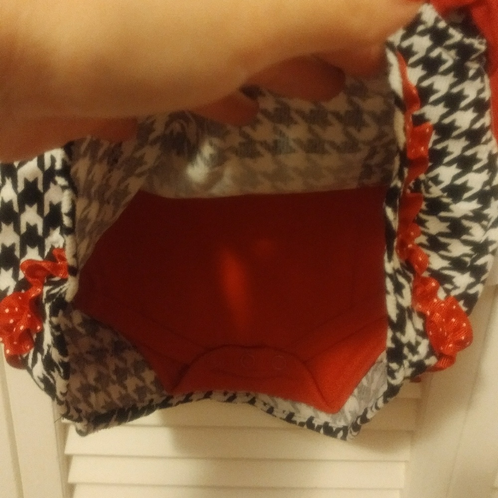 NANNETTE BABY RED SCOTTY DOG CHRISTMAS DRESS 0-3MO - Picture 4 of 5